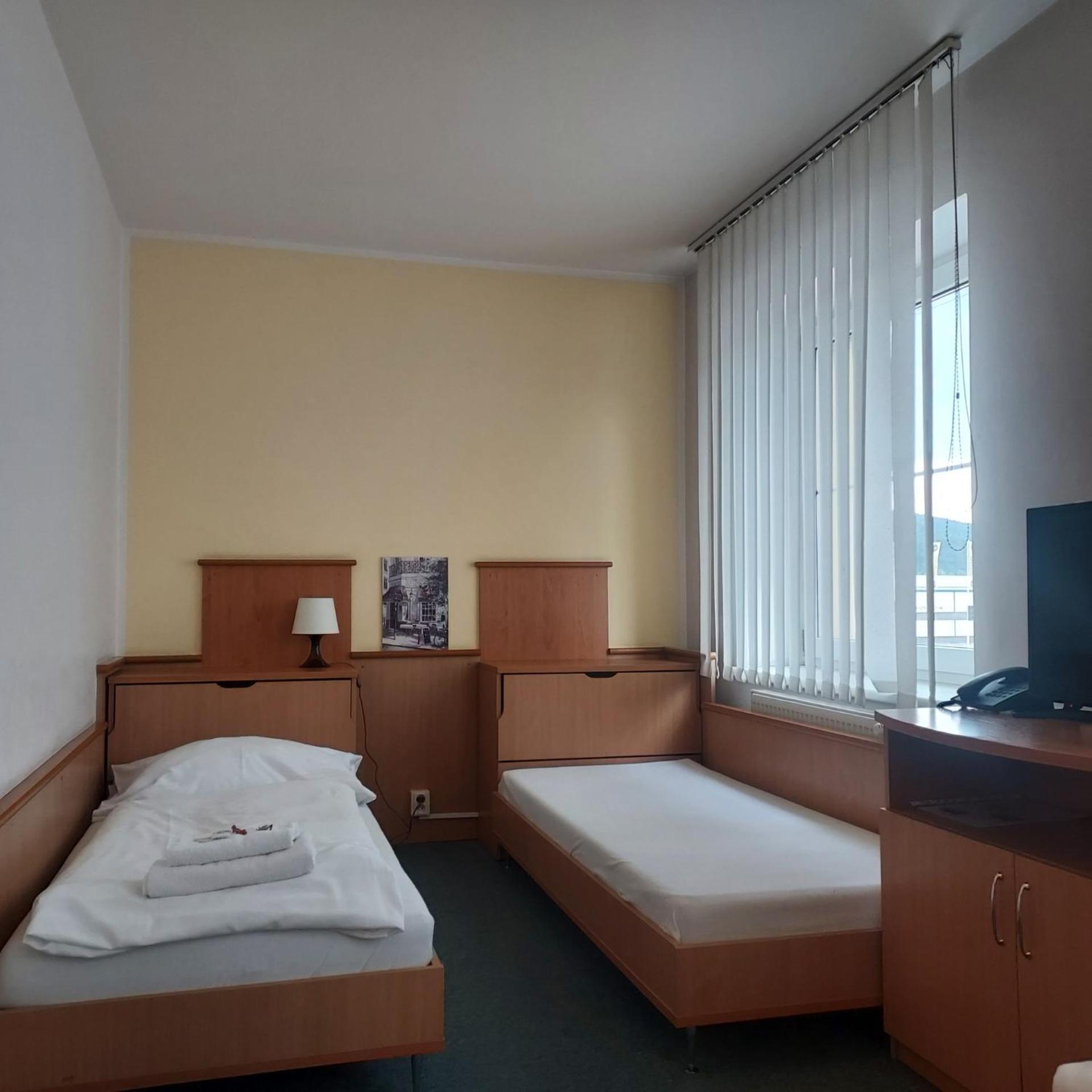 Garni G Hotel Žilina Buitenkant foto